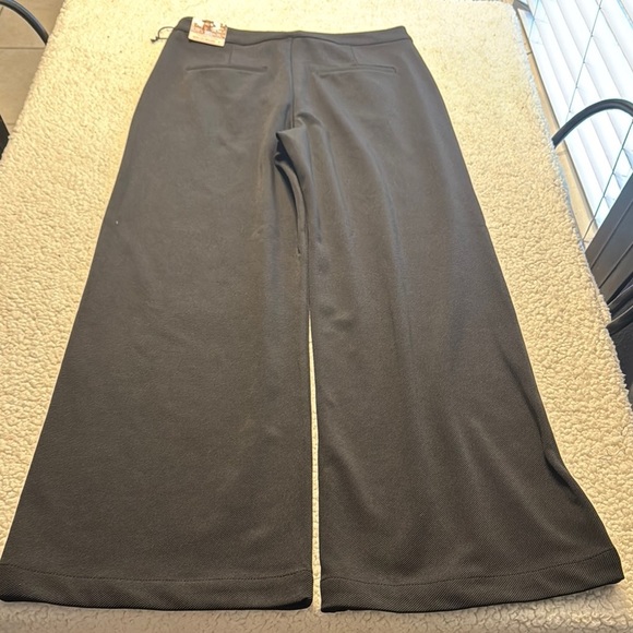 Sincerely Jules Black wide Leg Trousers - Picture 5 of 5